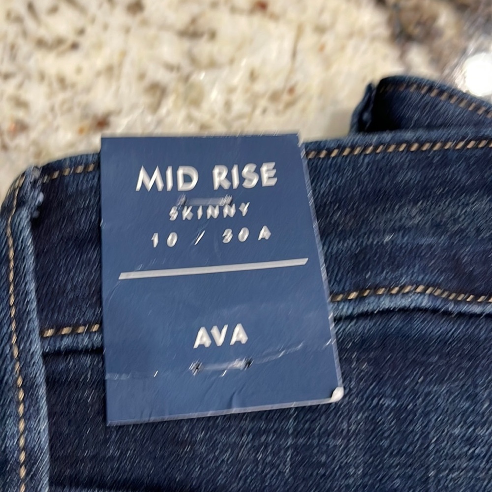 Lucky brand “Ava” mid rise skinny ankle         New with tags